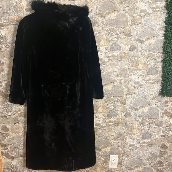 Faux Fur Coat - Picture 3 of 8